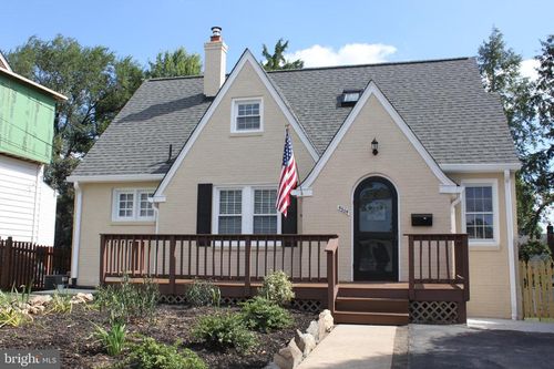 9509 Biltmore Dr, SILVER SPRING, MD, 20901-2925 | Card Image