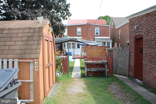 409 N York St, Home with 3 bedrooms, 1 bathrooms and null parking in POTTSTOWN PA | Image 20