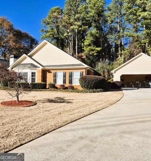 220 Woodgate Circle, Fayetteville, GA, 30214 | Card Image