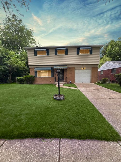 1315 Dillon Street, Saginaw, MI, 48601 | Card Image