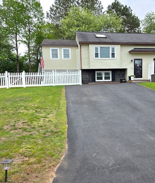 6-l-6 L Matthew Drive, Derry, NH, 03038 | Card Image