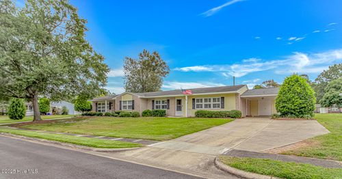 724-724 Sycamore Ave, Myrtle Beach, SC, 29577-5129 | Card Image