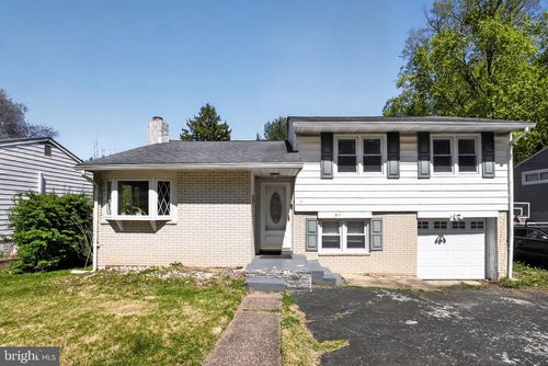 311 Limekiln Pike, GLENSIDE, PA, 19038-3321 | Card Image
