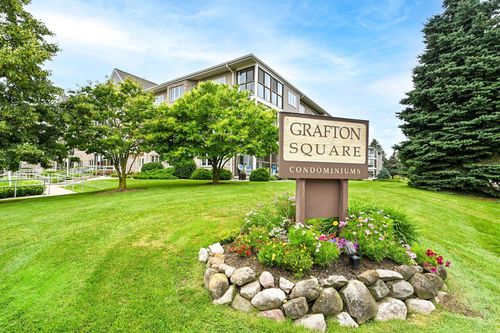 2117 1st Avenue, Grafton, WI, 53024 | Card Image