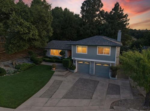 5529 Feather Ct, Castro Valley, CA, 94552-2638 | Card Image
