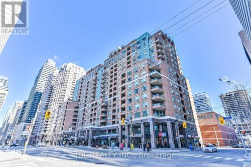 {{alt}} | Card Image