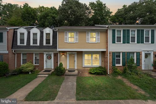 8565 Tyrolean Way, SPRINGFIELD, VA, 22153-2241 | Card Image