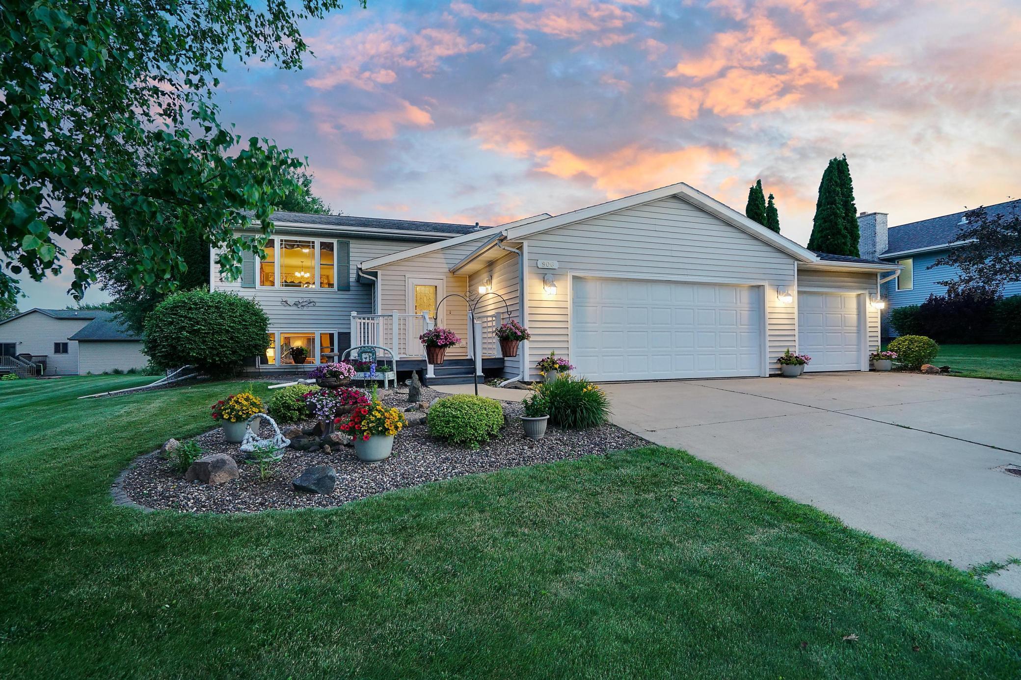 Marie Ln, Zumbrota, MN 55992