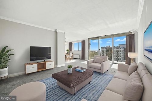 apt-907-2059 Huntington Ave, ALEXANDRIA, VA, 22303-1613 | Card Image