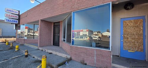 2107 E Lincolnway, Cheyenne, WY, 82001-5130 | Card Image