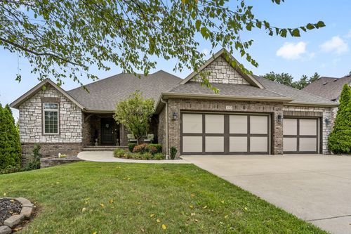 355 W Monarchwood Dr, Nixa, MO, 65714-7947 | Card Image