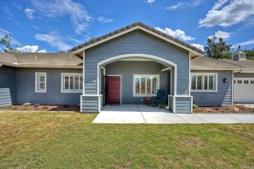 31503 Stardust Ln, Valley Center, CA, 92082-4130 | Card Image