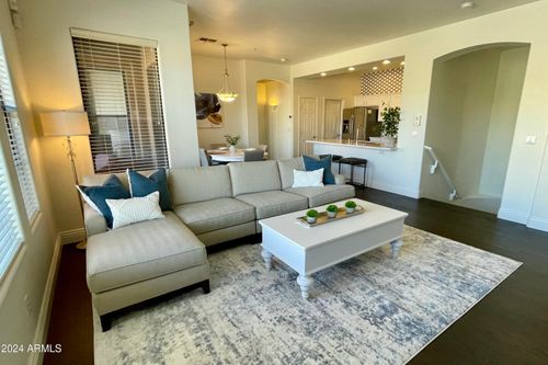 2011-16600 N Thompson Peak Pkwy, Scottsdale, AZ, 85260-2175 | Card Image