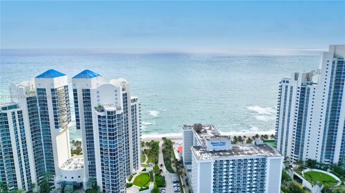 212-19370 Collins Ave, Sunny Isles Beach, FL, 33160 | Card Image