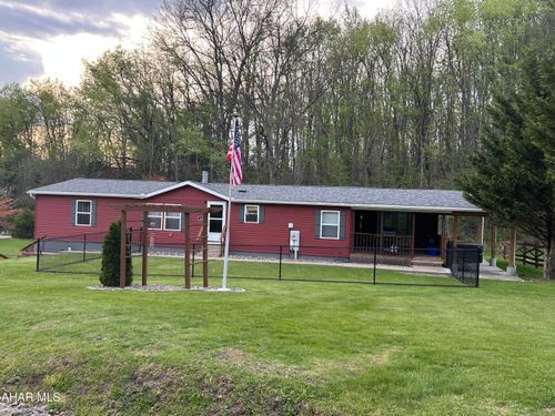 245 Sandy Run Rd, Altoona, PA, 16601-8863 | Card Image