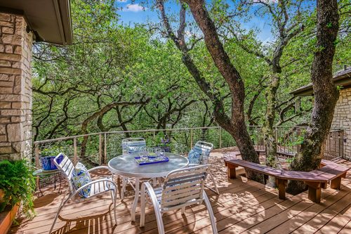 3901 Prentice Ln, Austin, TX, 78746-1916 | Card Image