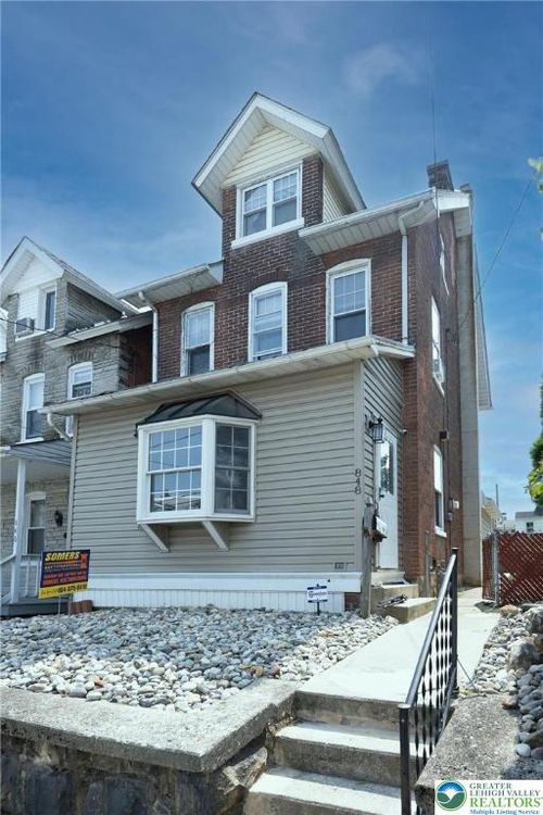 848 Kieffer St, Fountain Hill, PA, 18015-2547 | Card Image