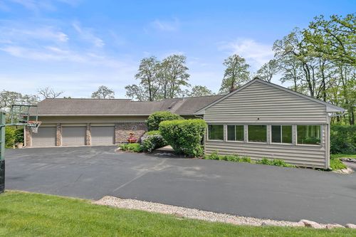 2010 Sleepy Hollow Rd, Sleepy Hollow, IL, 60118-1725 | Card Image