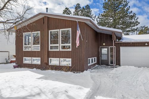 556 7th Avenue East N, Columbia Falls, MT, 59912-3211 | Card Image