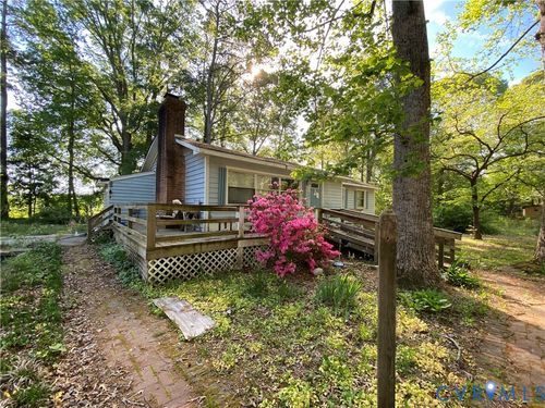 122 Meadowlark Rd, Urbanna, VA, 23175-2447 | Card Image