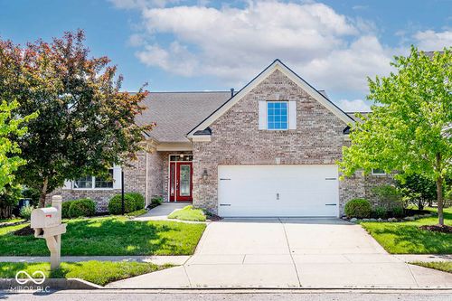 6257 Strathaven Rd, Noblesville, IN, 46062-4629 | Card Image