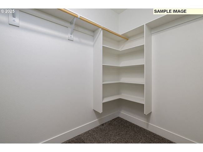 15209 Se Towers Ter, House other with 3 bedrooms, 3 bathrooms and 2 parking in Milwaukie OR | Image 18