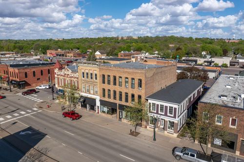 216 S Minnesota Ave, Saint Peter, MN, 56082-2522 | Card Image