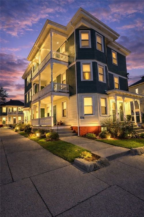 52 W Hunt Street, Central Falls, RI, 02863 | Card Image