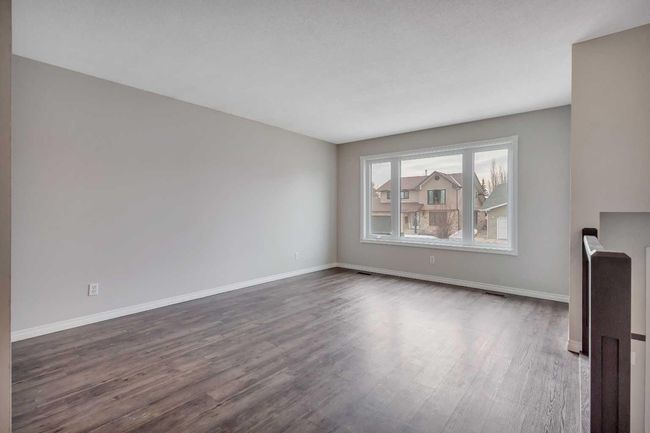 20 Fieldstone Boulevard, House other with 4 bedrooms, 3 bathrooms and 4 parking in Lacombe AB | Image 8