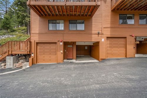 111-400 Fairview Blvd, Incline Village, NV, 89451-8952 | Card Image