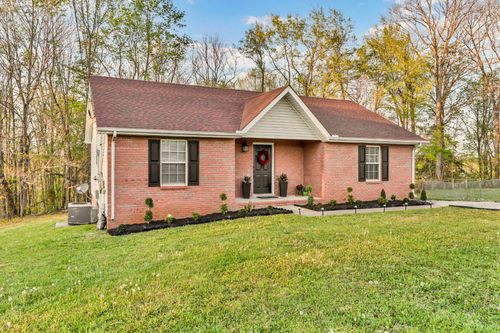 901 Lindsey Dr, Clarksville, TN, 37042-6708 | Card Image