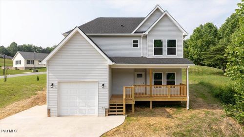 215 Brighton Pl, Bristol, TN, 37620-5331 | Card Image