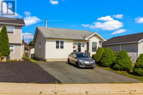 27 Kelland Cres, Saint Johns, NL, A1E6E9 | Card Image