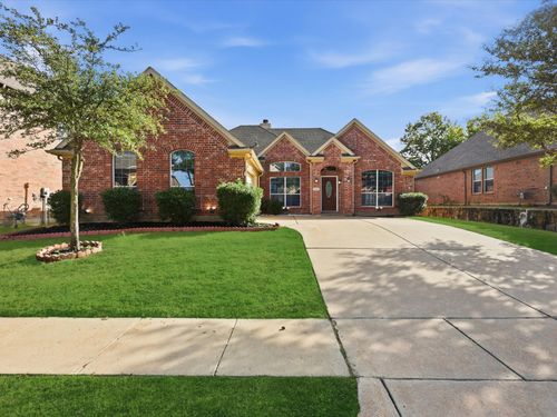 6303 Prairie Vista Dr, Arlington, TX, 76001-8454 | Card Image