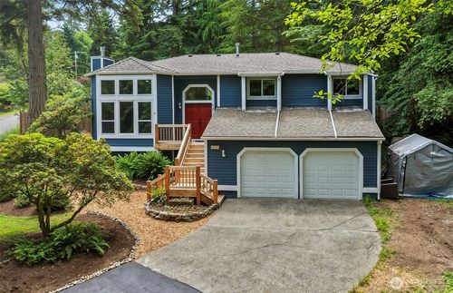16423 179th Pl Ne, Woodinville, WA, 98072-9109 | Card Image