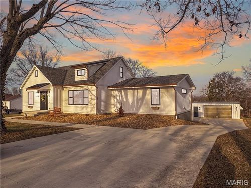 1716 Pottery Rd, Washington, MO, 63090-4188 | Card Image