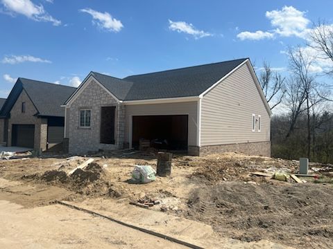 Verona Ct, Plymouth, MI 48170