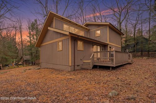 81 Split Rock Rd, Lake Harmony, PA, 18624 | Card Image