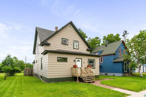312 South Ave, Two Harbors, MN, 55616 | Card Image