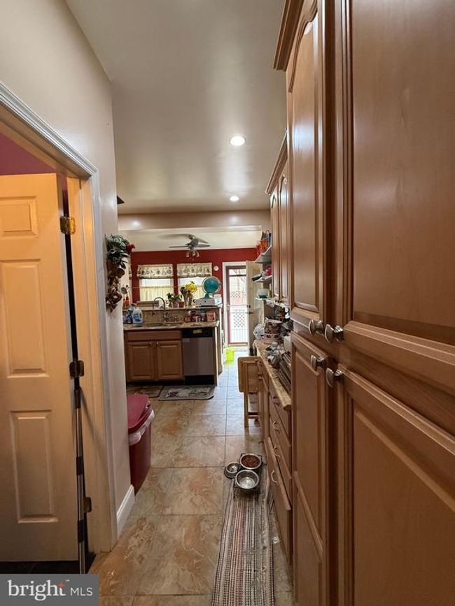 1121 8 Th St Ne, Townhouse with 4 bedrooms, 3 bathrooms and null parking in WASHINGTON DC | Image 14