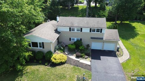 260 Saint Cloud Ave, West Orange, NJ, 07052-2521 | Card Image
