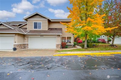 Beautiful end townhome. Very quiet & peaceful | Image 2