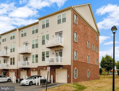 21714 Pattyjean Ter, ASHBURN, VA, 20147-7538 | Card Image