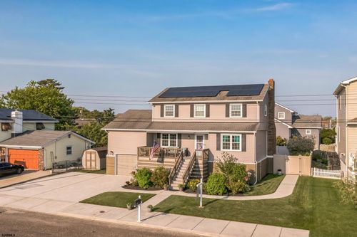 203 Lincoln Dr, Brigantine, NJ, 08203-2701 | Card Image