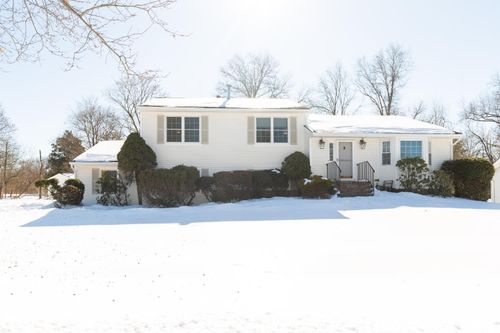 9 Sturbridge Dr W, Piscataway, NJ, 08854-5735 | Card Image