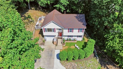 37 Gem St, North Providence, RI, 02904-4805 | Card Image