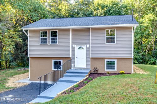 3300 Kendallmac Ln, Knoxville, TN, 37931-1441 | Card Image