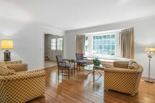 20 Pamela Pl, Millwood, NY, 10546-1012 | Card Image