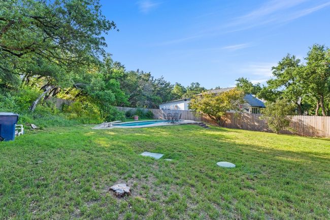 103 S Laurelwood Drive Drive S, House other with 3 bedrooms, 2 bathrooms and 3 parking in Austin TX | Image 21
