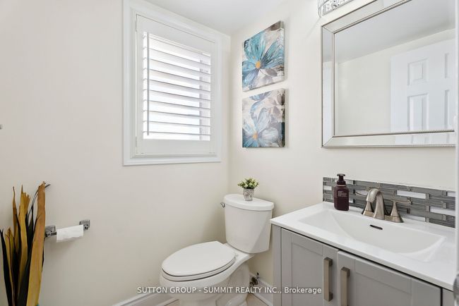 20 Lawrencetown St, House attached with 5 bedrooms, 4 bathrooms and 2 parking in Ajax ON | Image 14